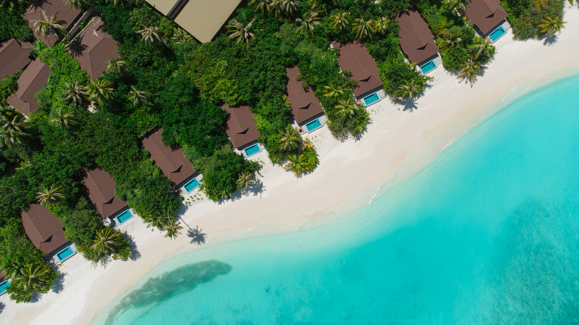 Huruvalhi Island, Maldives